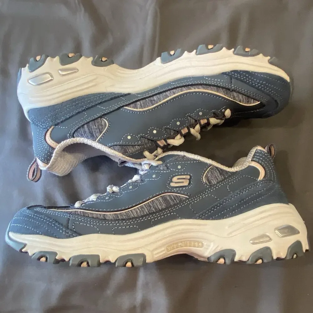 Skechers D’Lites 11936 Women’s 7.5 Navy Blue Leather Memory Foam Sneakers